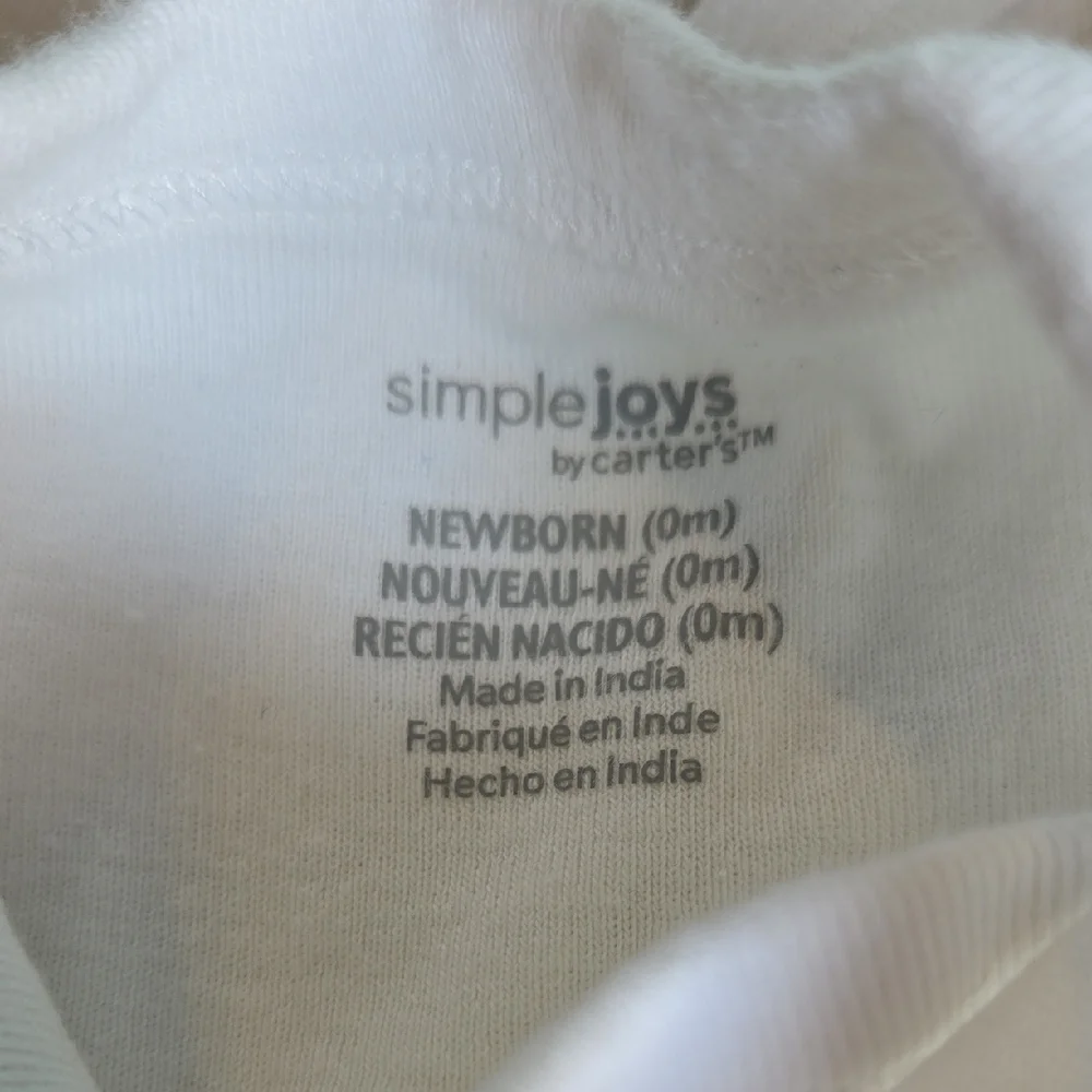 Set Of 9 - 5 Carter's Newborn Sidesnap Kimono Bodysuits + 4 Gerber Onesies